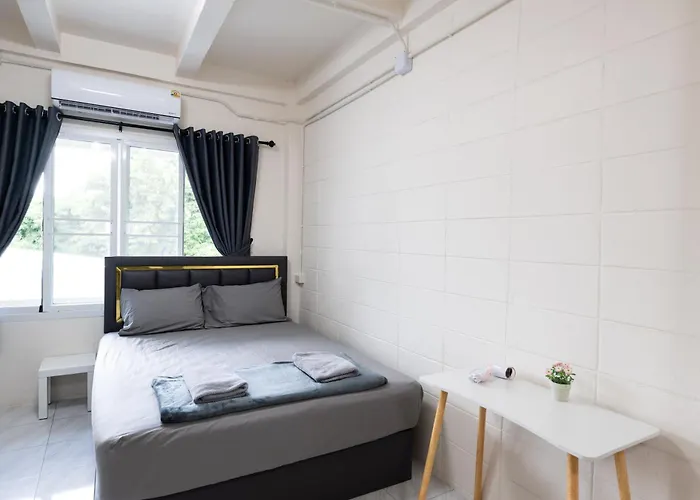 ดอนเมือง 206 Near Don Mueang Airport & Bts Wat Phrasi *
