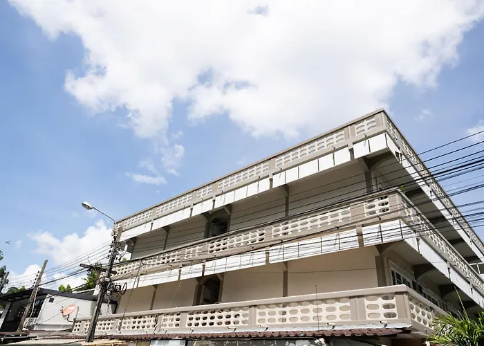 ดอนเมือง 206 Near Don Mueang Airport & Bts Wat Phrasi *